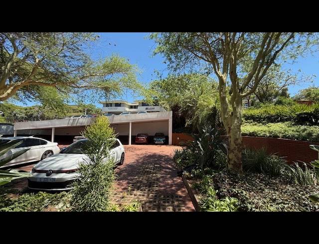 84M² OFFICE TO LET IN LA LUCIA RIDGE